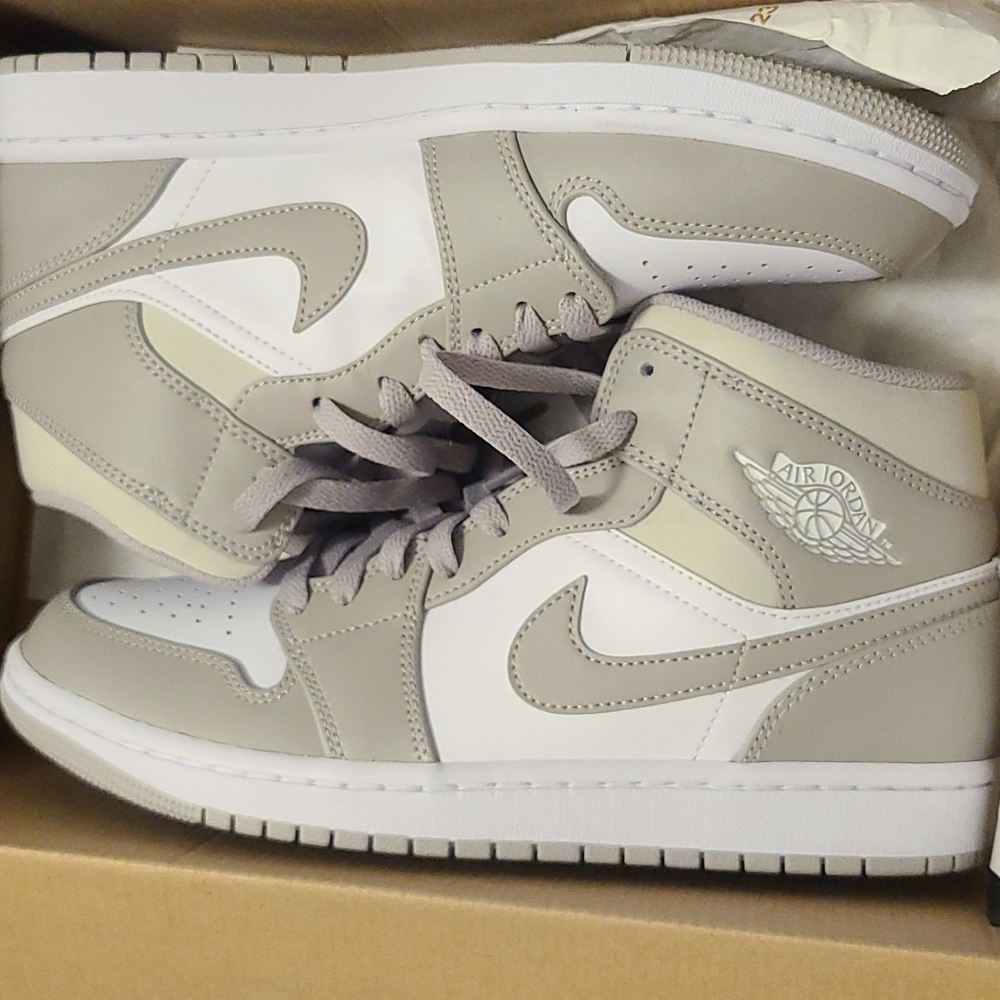 Lightly worn jordan